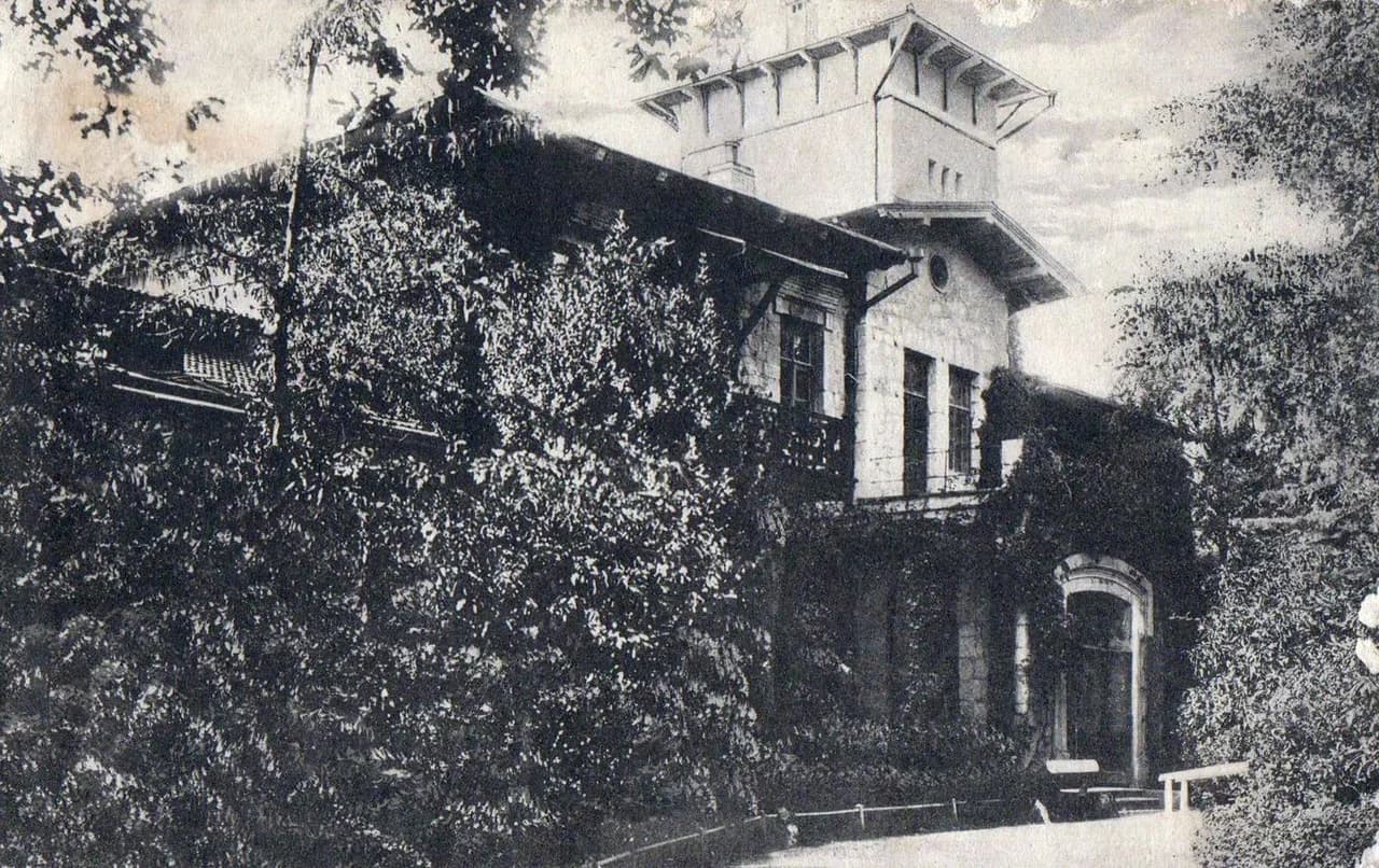 Симеиз. Дом Д.А. Милютина с северной стороны. 1890 года