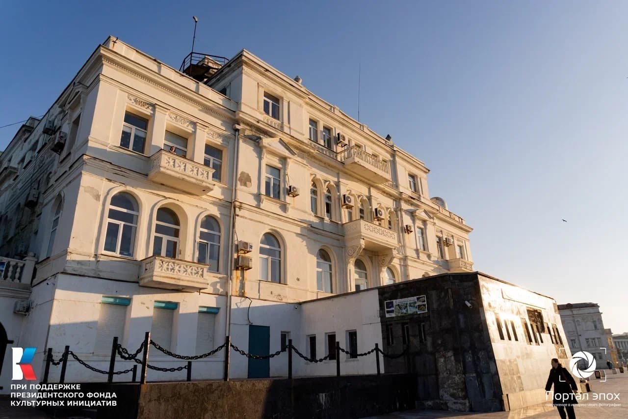 Севастополь. Биологическая станция. Вид сбоку. 2025 года.