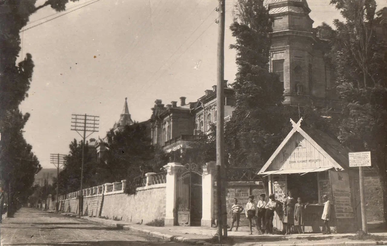 Феодосия. Проспект Айвазовского. 1925 года.