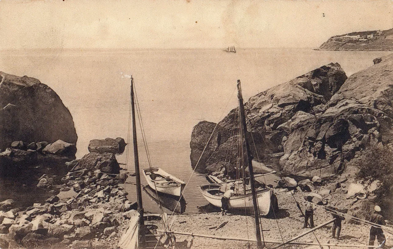 Алупка. Рыбачья пристань