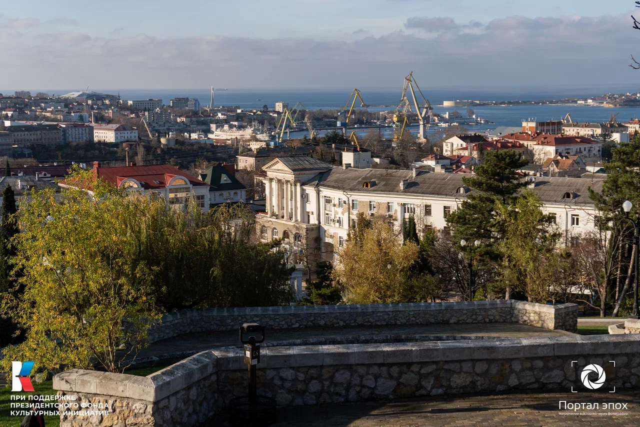 Севастополь. Общий вид. Вид на бухту. 2025 года.