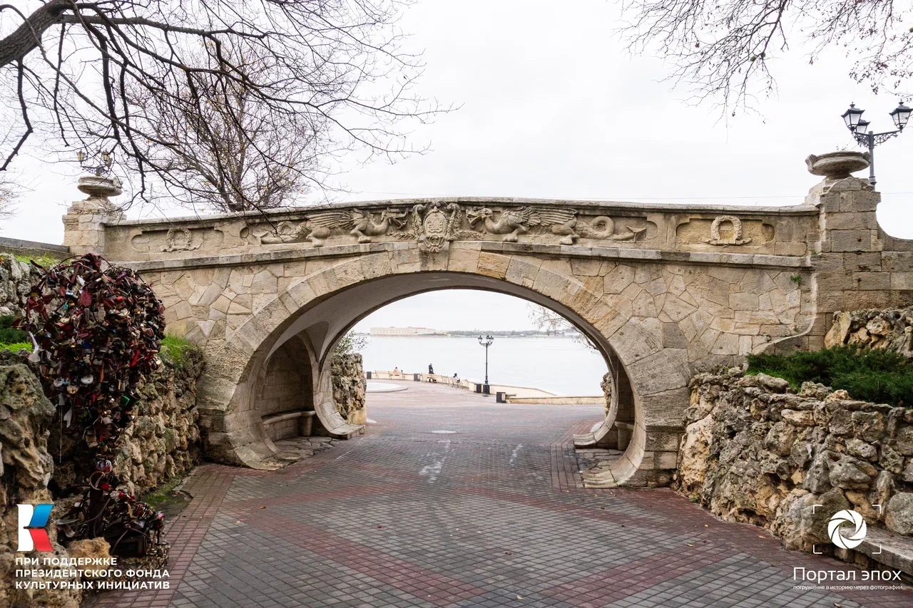 Севастополь. Бульвар. Нижняя часть. 2025 года.