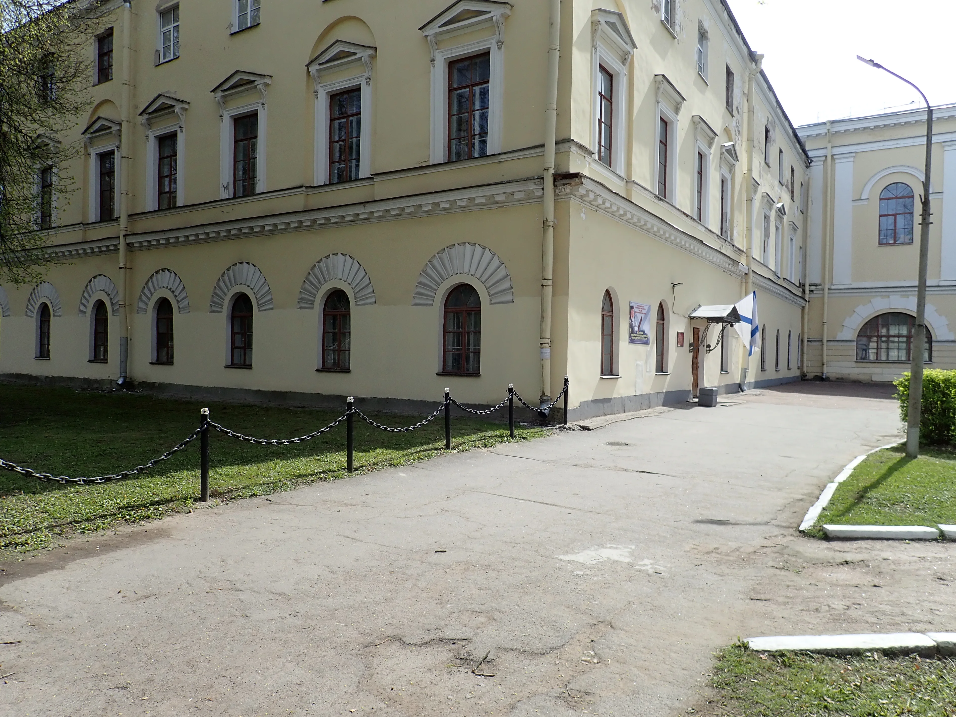 Пушкин. Парковая улица, 28/1.