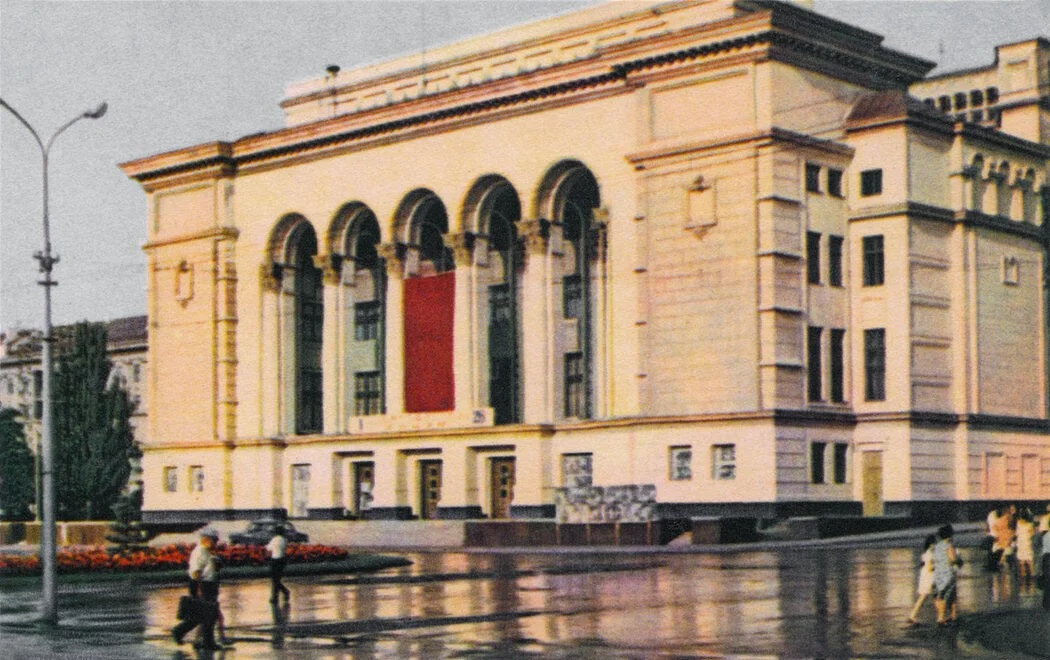 Театр оперы и балета