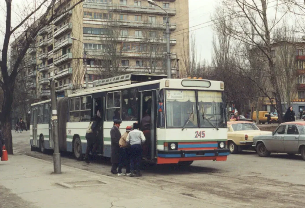 Конечная остановка «Детский мир»