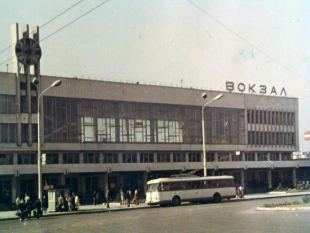 Вокзал в Мариуполе