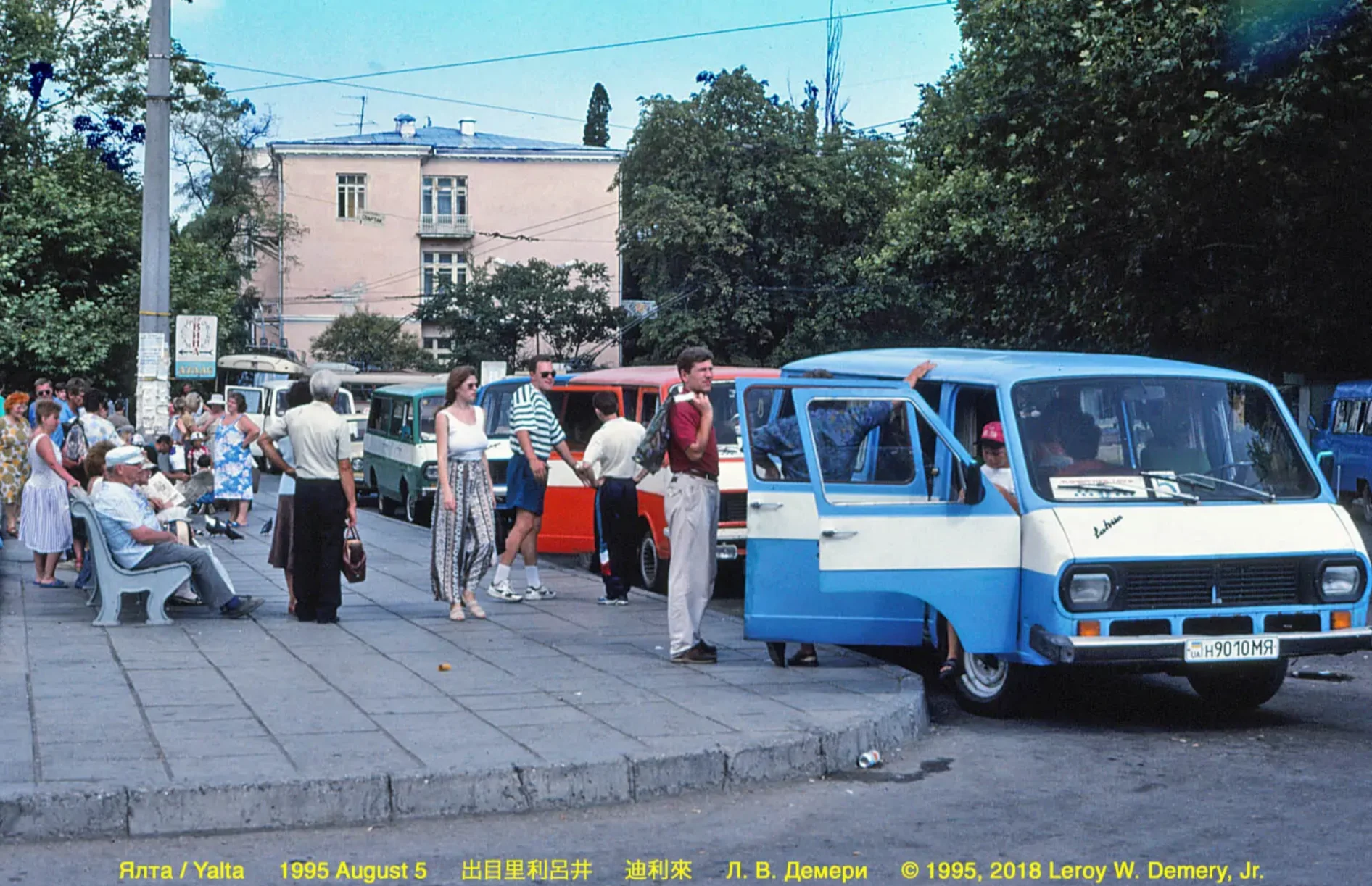 Улица Маршака